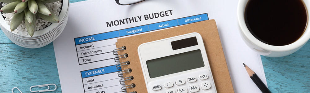 budget sheet and calculator